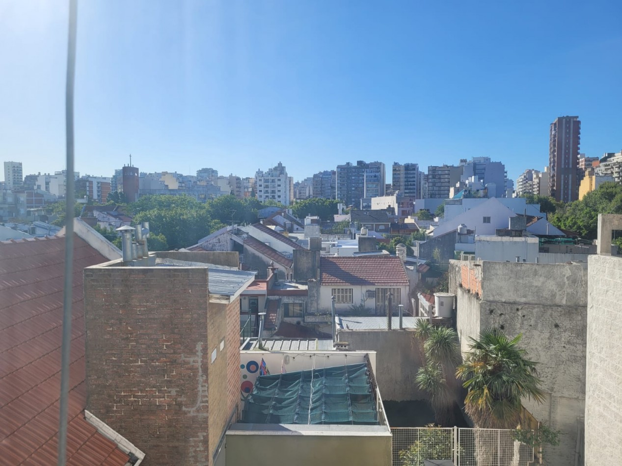 Departamento 2amb Villa Urquiza con cochera fija + balcon 