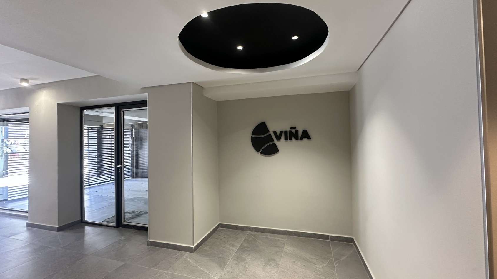 VENTA. Departamento 3 Ambientes a Estrenar con Toilette y Balcon Pequeño. VILLA URQUIZA