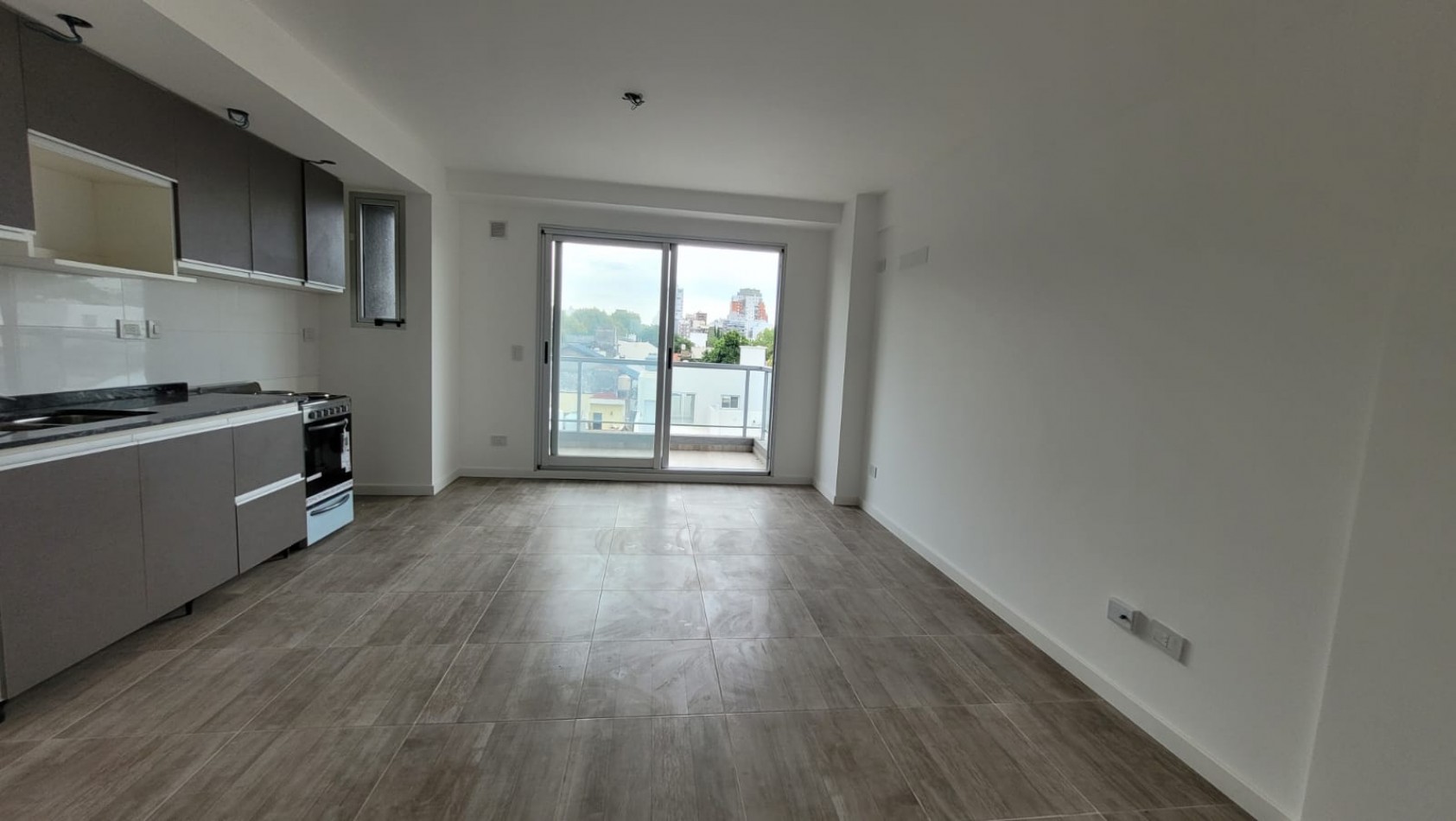 ALQUILER. Semipiso 2 Ambientes a Estrenar con Balcon. VILLA URQUIZA