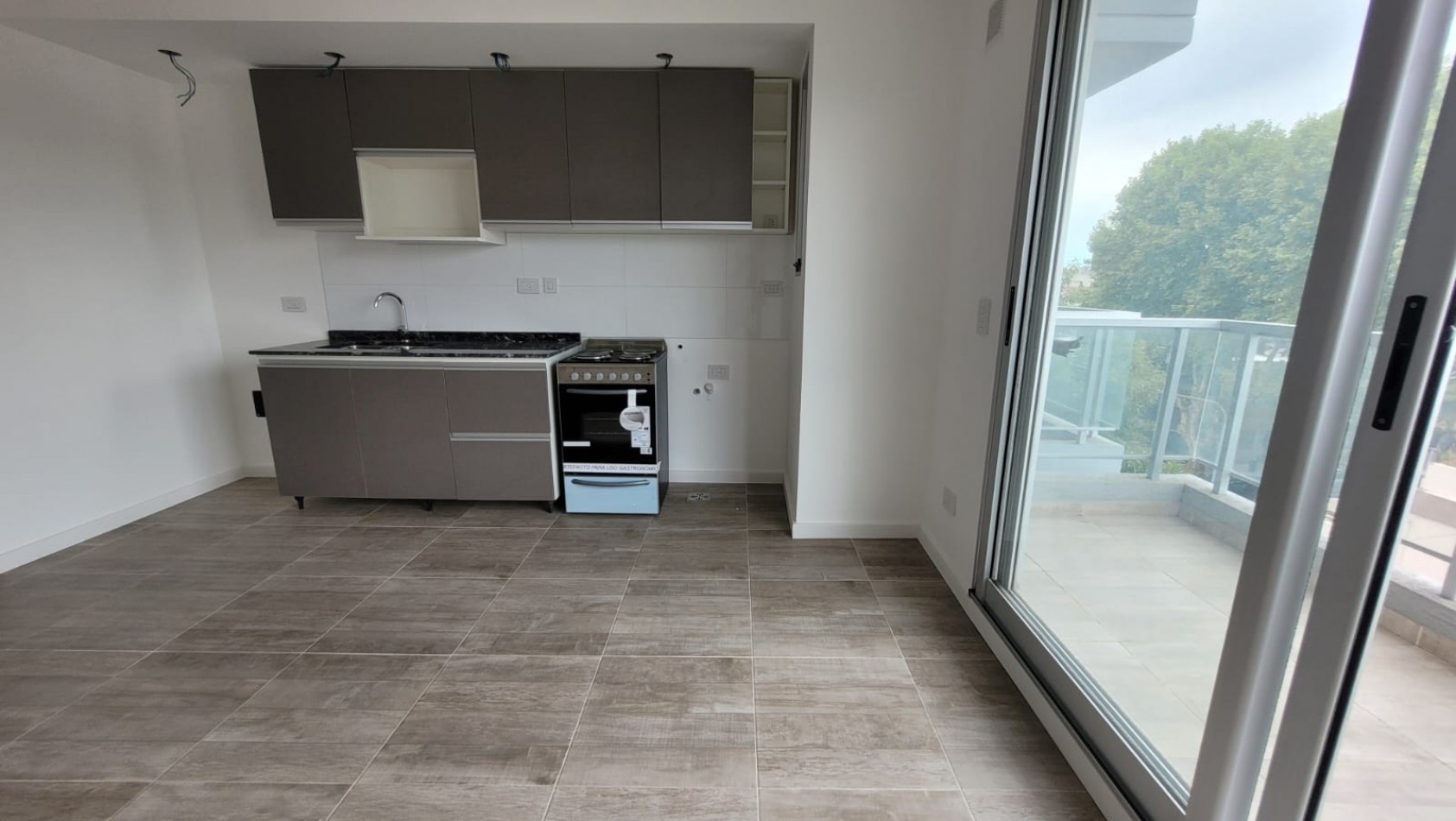 ALQUILER. Semipiso 2 Ambientes a Estrenar con Balcon. VILLA URQUIZA