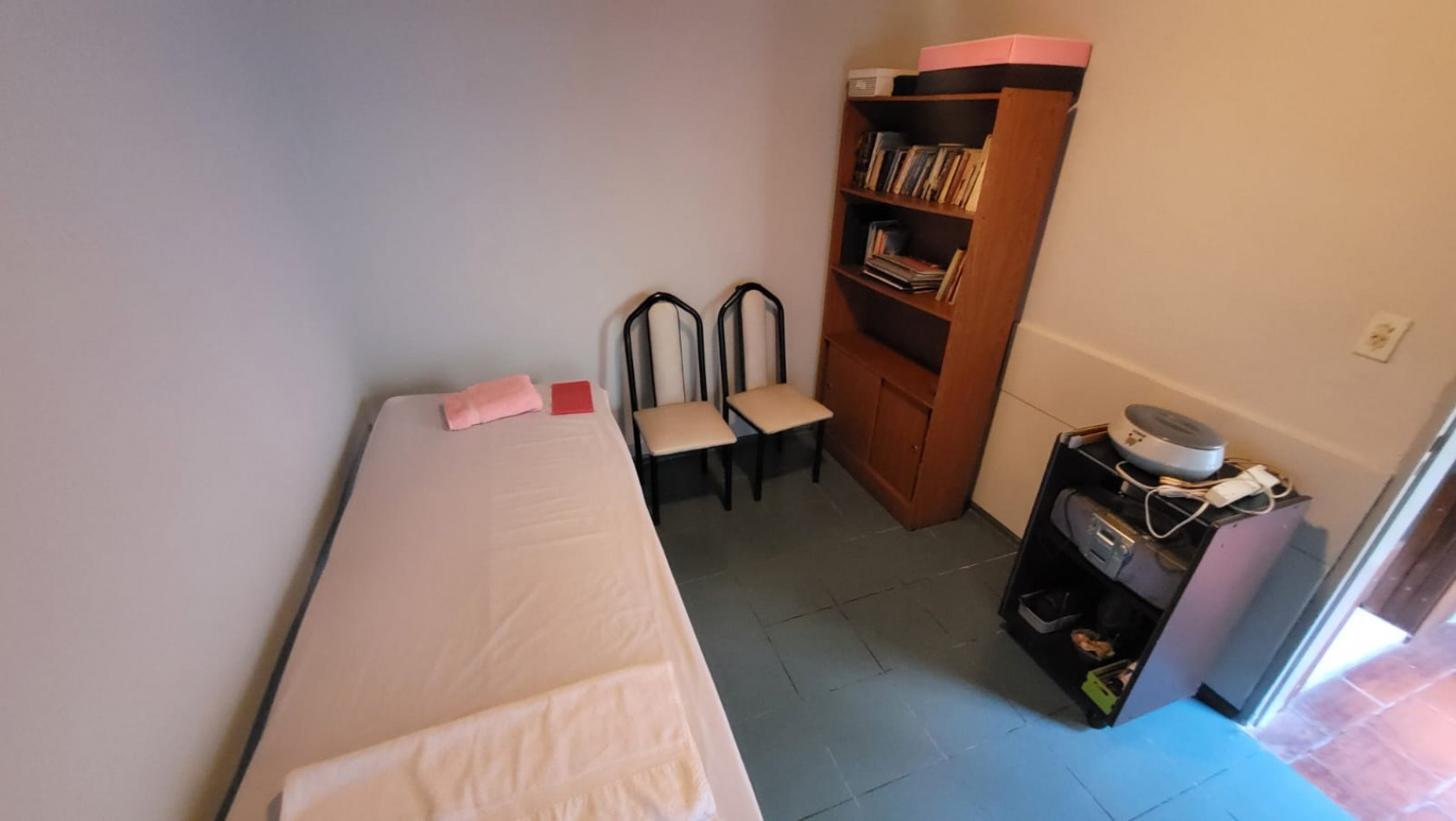 EN VENTA. PH 3 Ambientes tipo duplex.  Cochera, Patios, Terraza y Pileta. SAAVEDRA