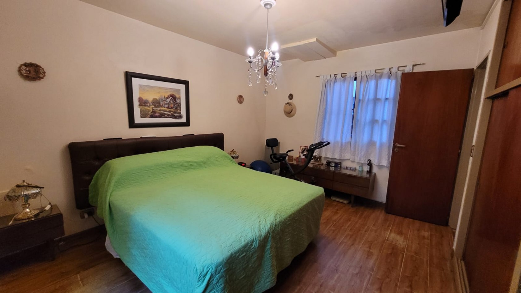 EN VENTA. PH 3 Ambientes tipo duplex.  Cochera, Patios, Terraza y Pileta. SAAVEDRA