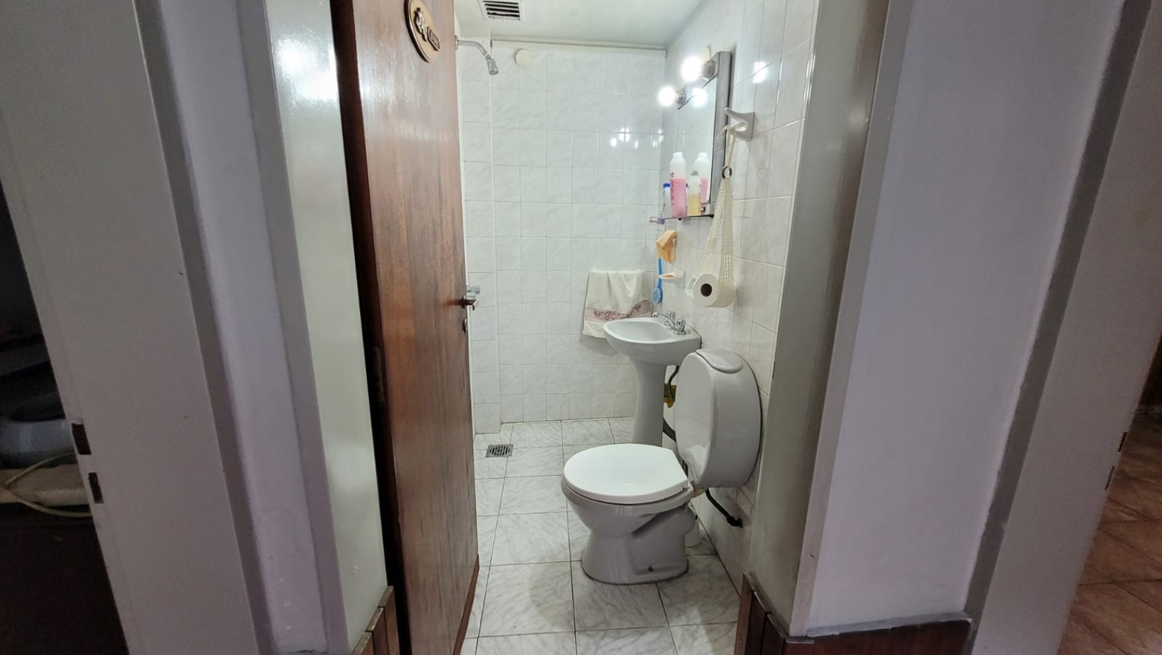 EN VENTA. PH 3 Ambientes tipo duplex.  Cochera, Patios, Terraza y Pileta. SAAVEDRA