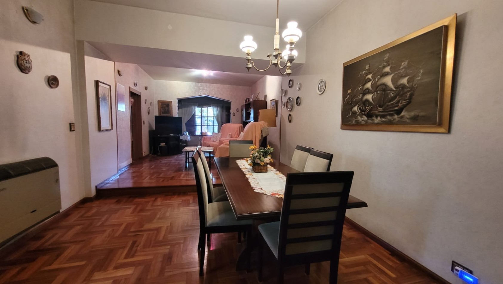 EN VENTA. PH 3 Ambientes tipo duplex.  Cochera, Patios, Terraza y Pileta. SAAVEDRA
