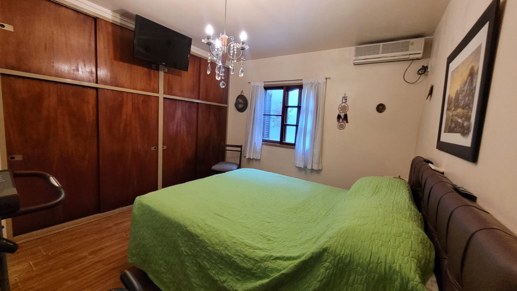 EN VENTA. PH 3 Ambientes tipo duplex.  Cochera, Patios, Terraza y Pileta. SAAVEDRA