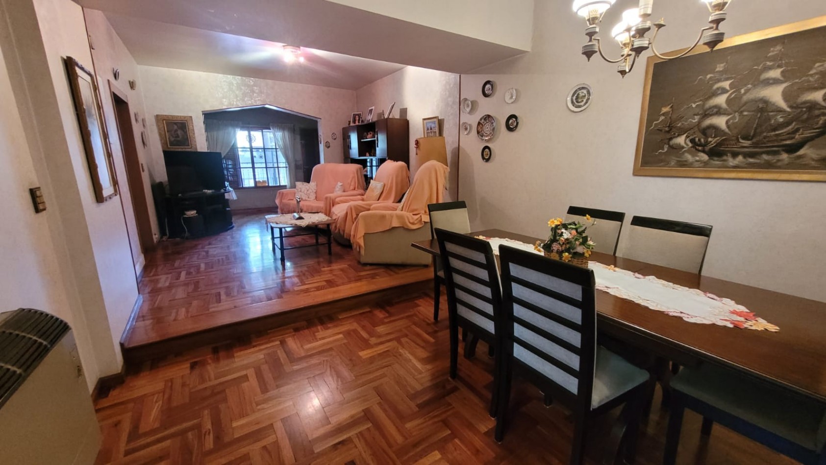 EN VENTA. PH 3 Ambientes tipo duplex.  Cochera, Patios, Terraza y Pileta. SAAVEDRA