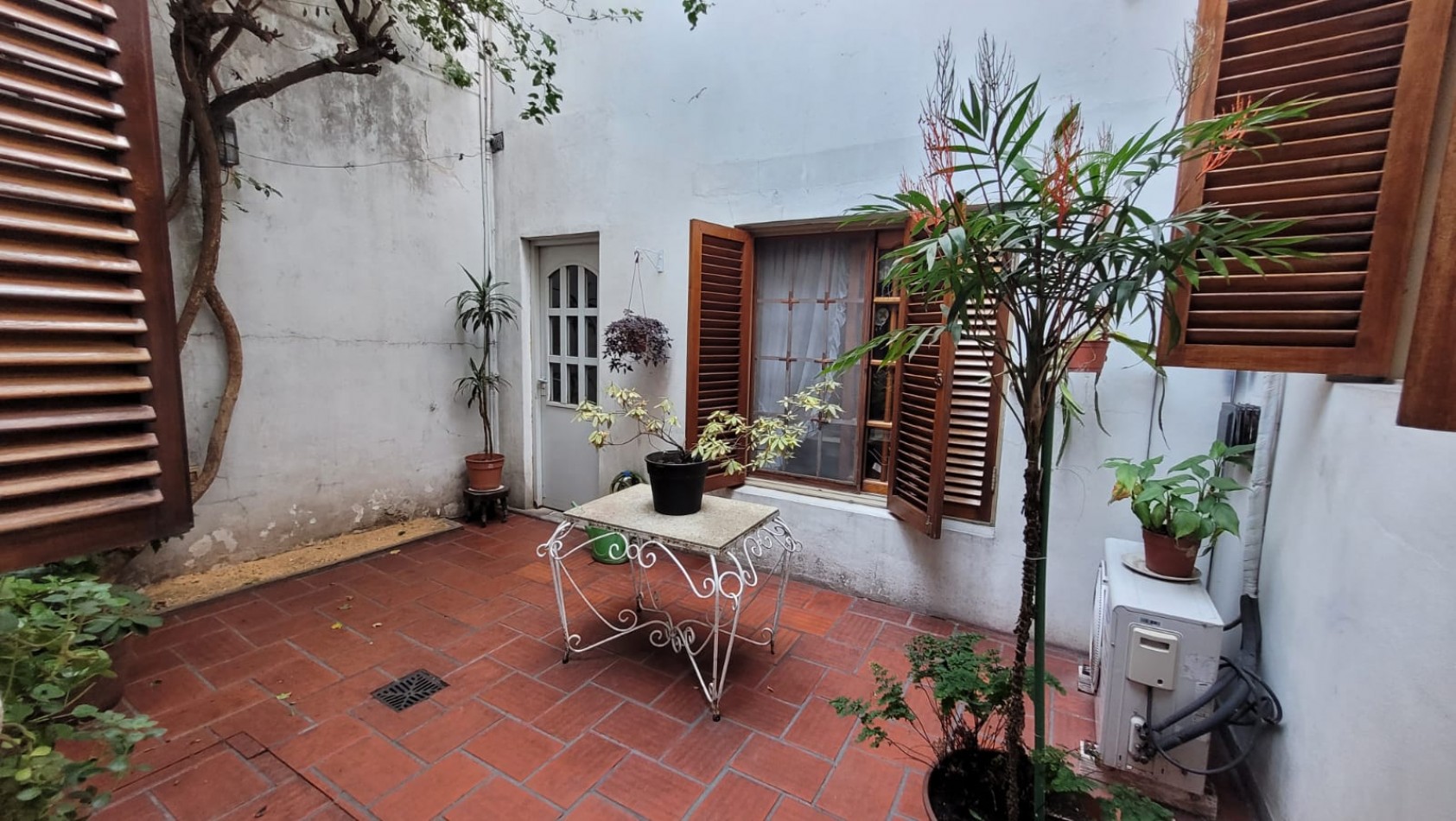 EN VENTA. PH 3 Ambientes tipo duplex.  Cochera, Patios, Terraza y Pileta. SAAVEDRA