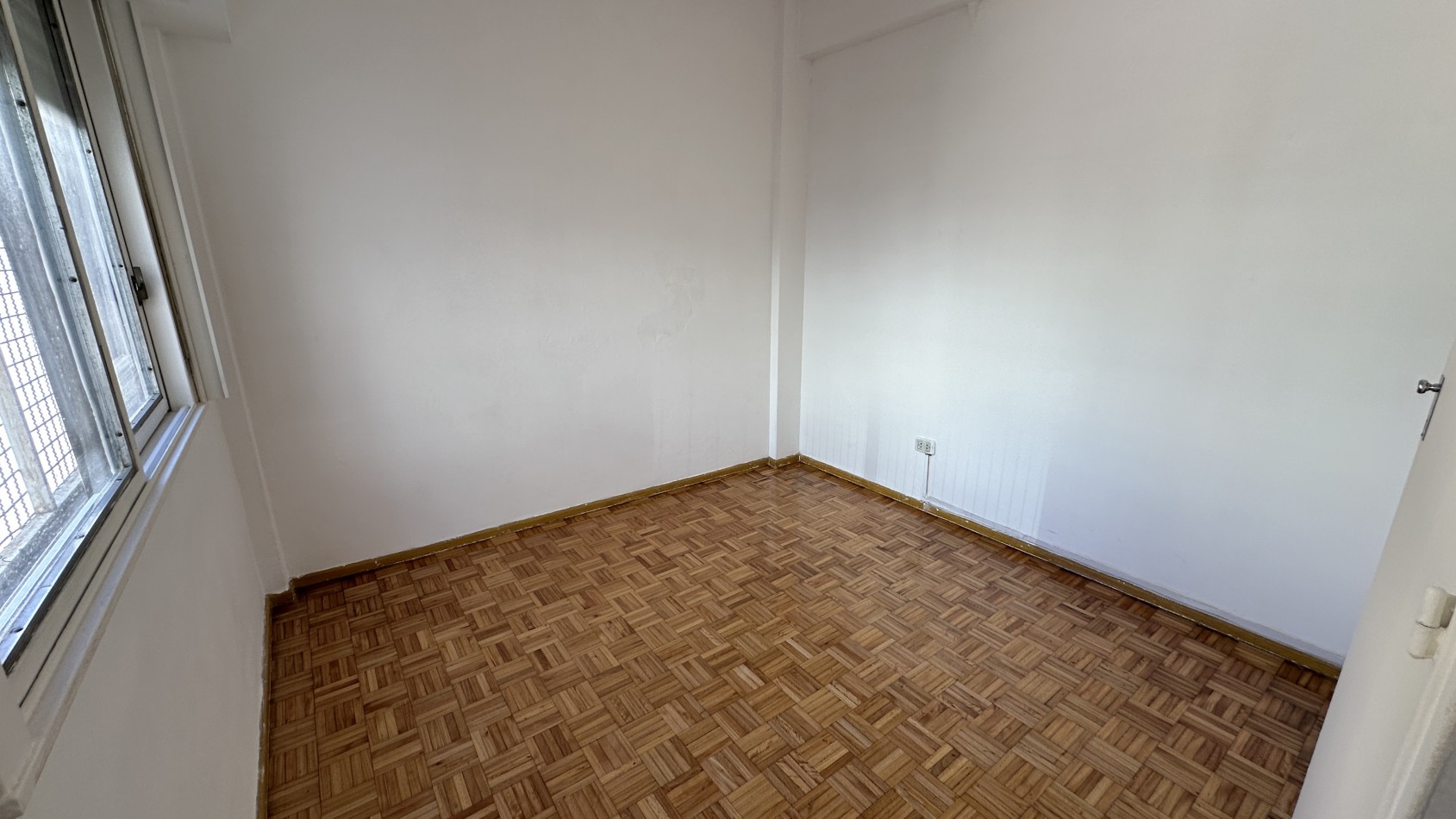 VENTA. 2 Ambientes Balcon Lavadero. BELGRANO