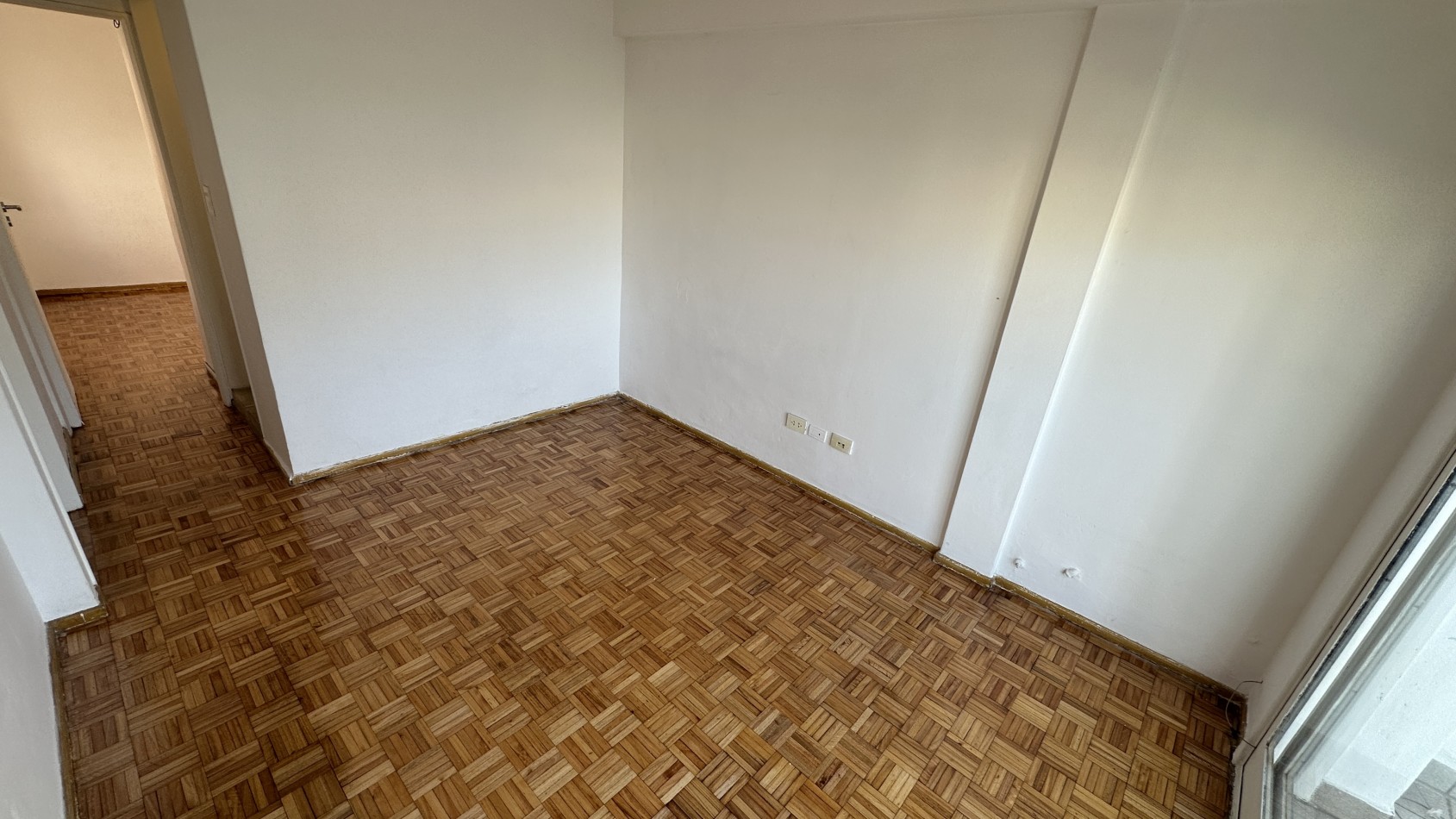 VENTA. 2 Ambientes Balcon Lavadero. BELGRANO