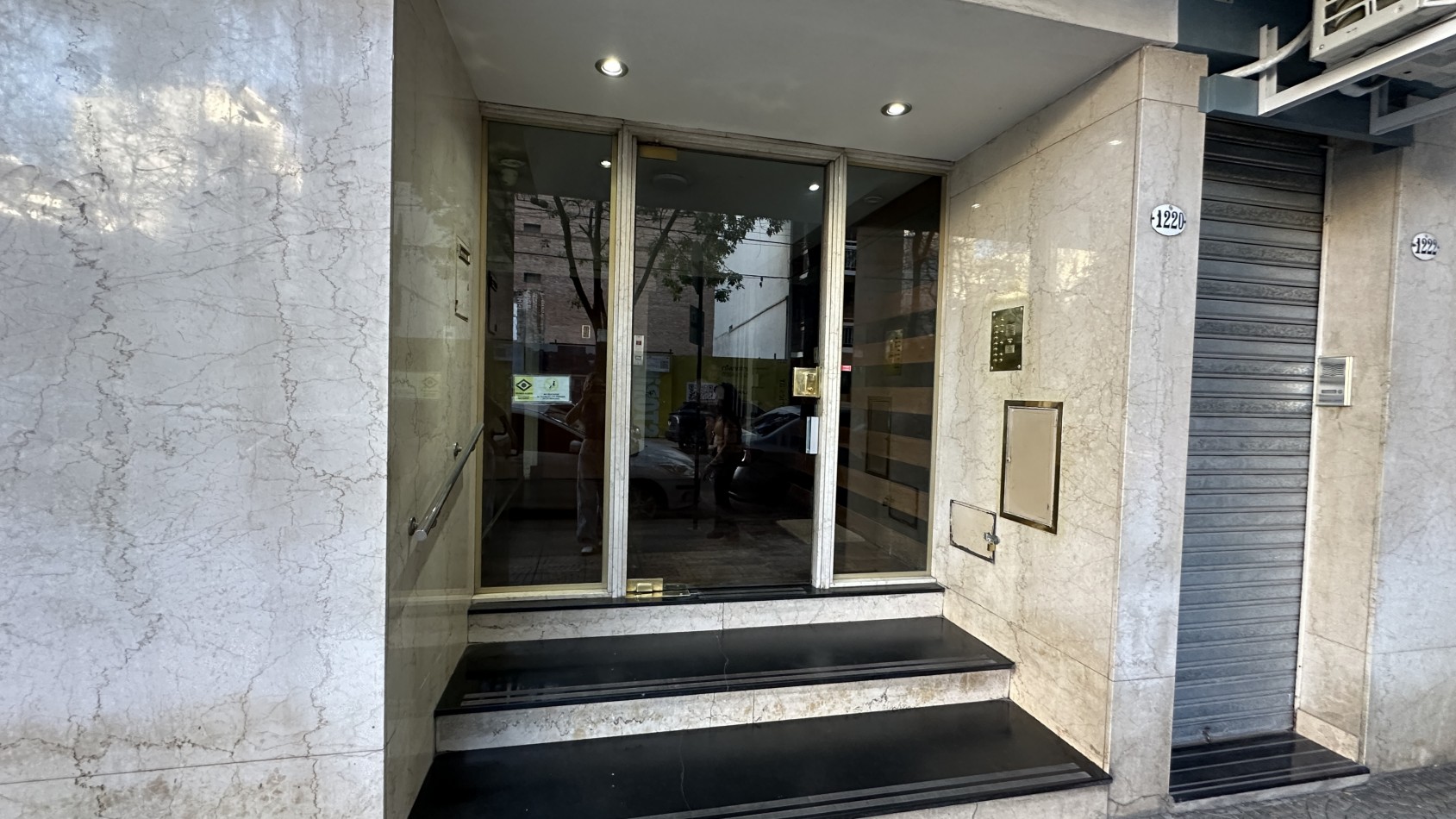 VENTA. 2 Ambientes Balcon Lavadero. BELGRANO