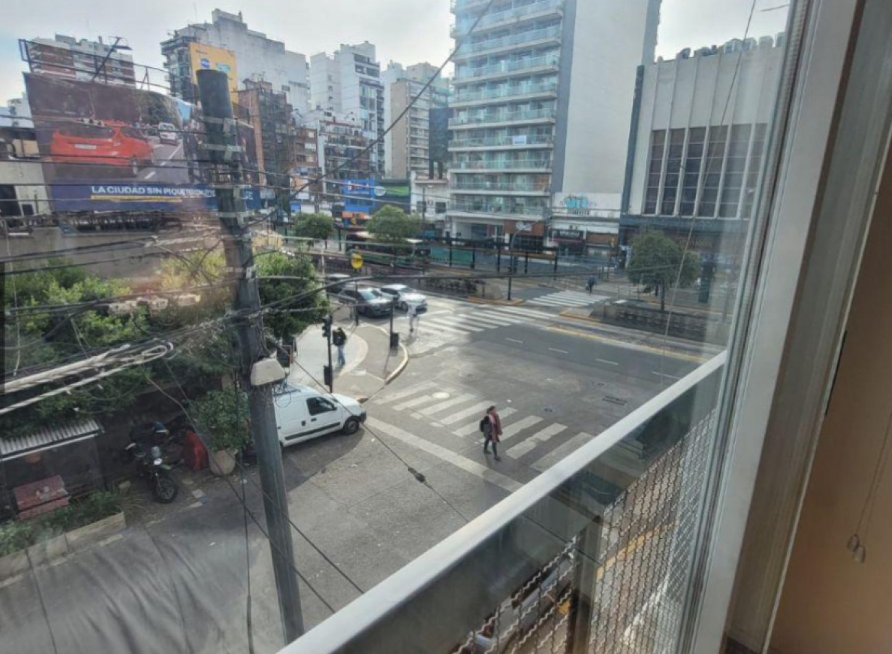 VENTA. Departamento Belgrano Al Frente 4 Ambientes 115 m² Balcon y Terraza