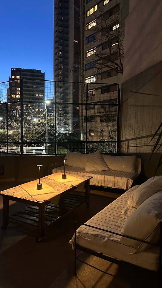 VENTA. Semipiso Torre 4 Amb con Dependencia 294 m² Doble Cochera Terraza Propia 100 m². PALERMO CHICO